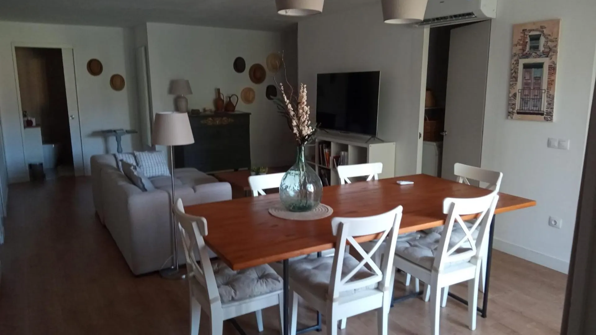 Apartment Ferienwohnung Com A Casa Falset